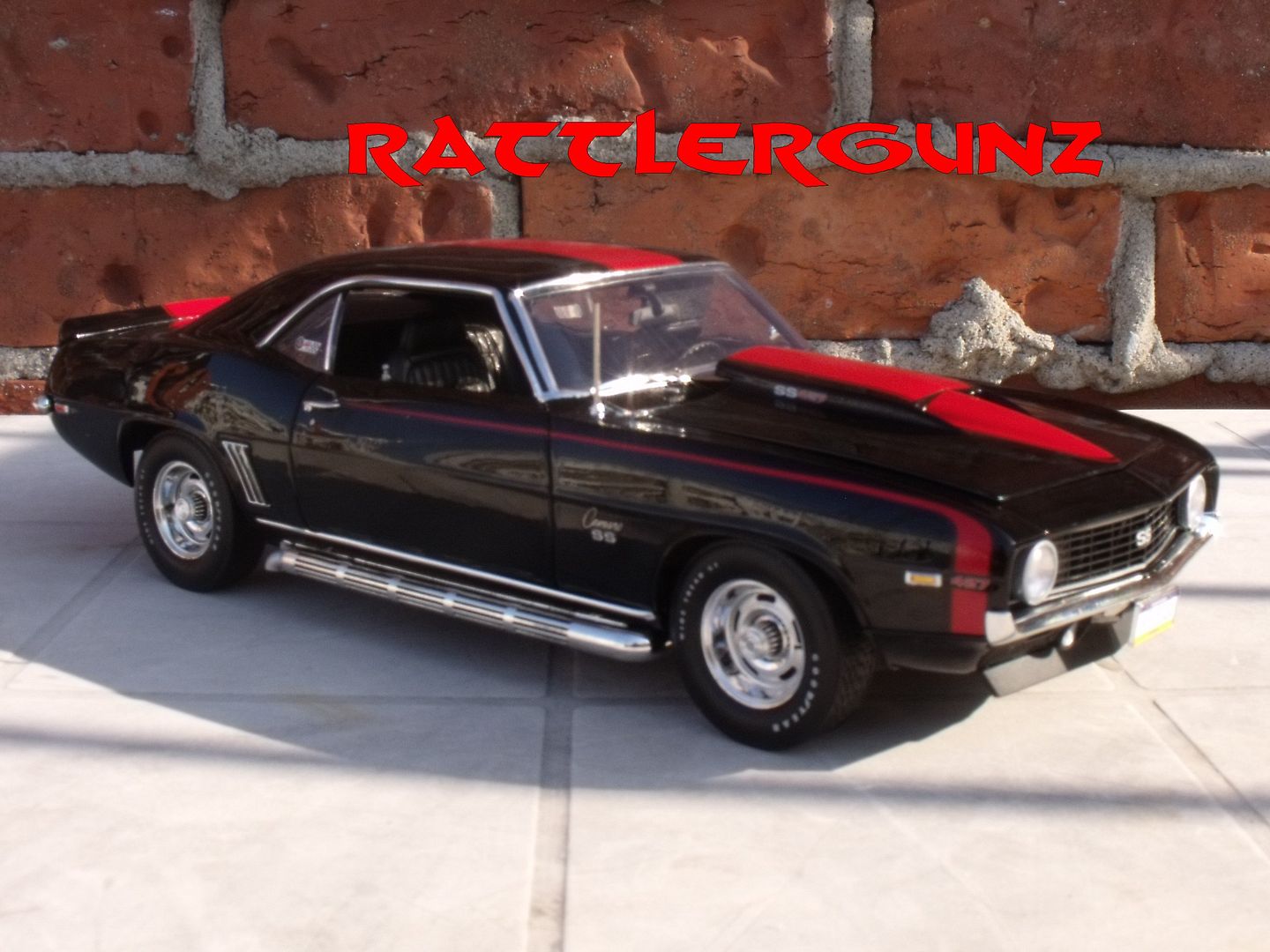 HWY61 BaldwinMotion Camaro 1969 Black w/Red Stripes DX Muscle Cars